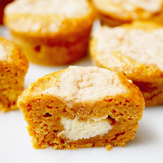 Pumpkin cream cheese muffins