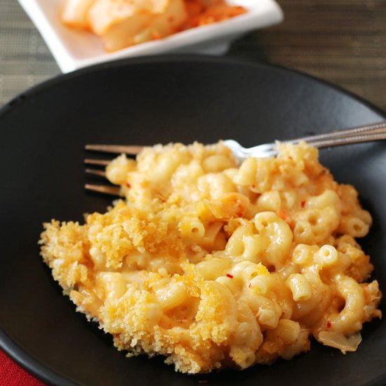 Kimchi mac and cheese