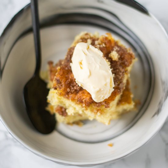 CINNAMON SUGAR APPLE CAKE