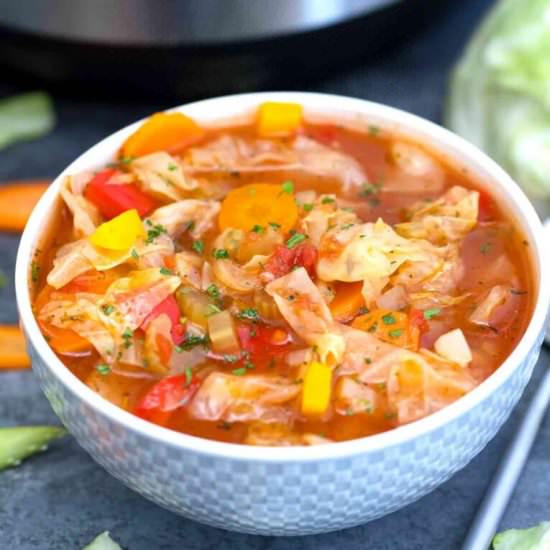 Instant Pot Cabbage Soup