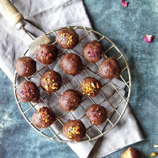 Vegan Salted Tahini Truffles