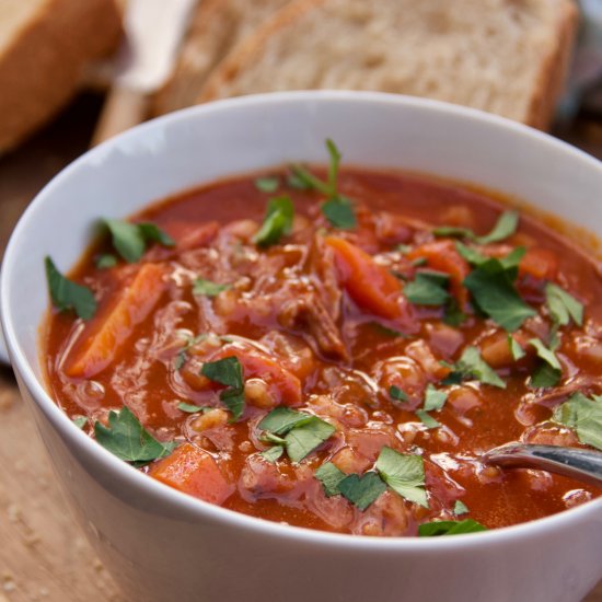 Slow Cooker Beef & Barley Soup