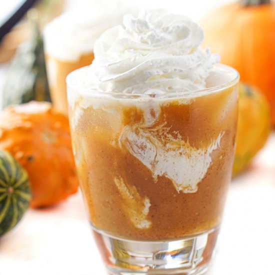 Keto Pumpkin Pie Cocktail