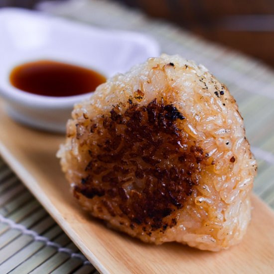 Yaki Onigiri (fried rice ball)