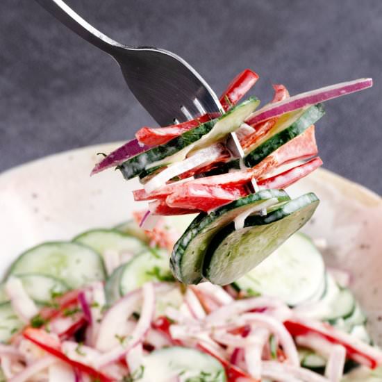 Simple & Healthy Cucumber Salad