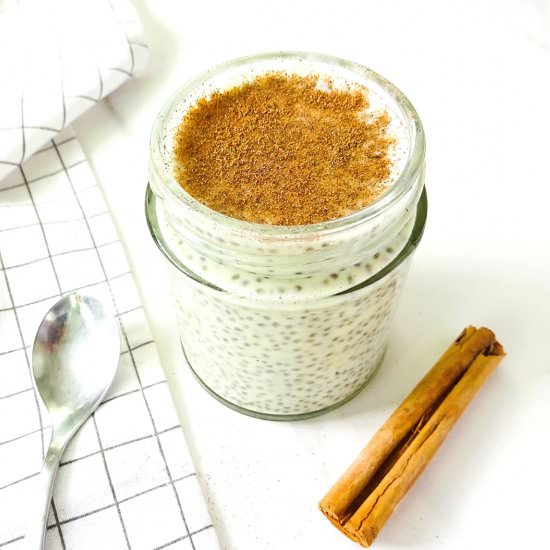 Gingerbread chia pudding