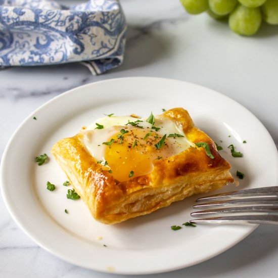 Puff Pastry Baked Eggs