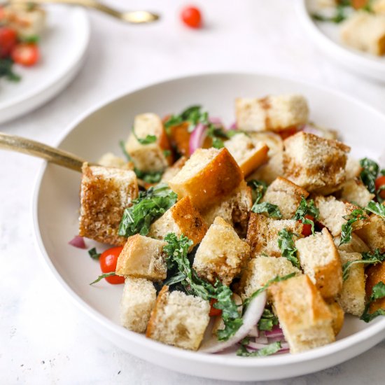 Garlicky Kale Panzanella Salad