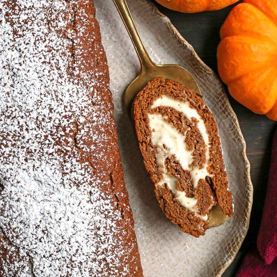 Paleo Pumpkin Roll