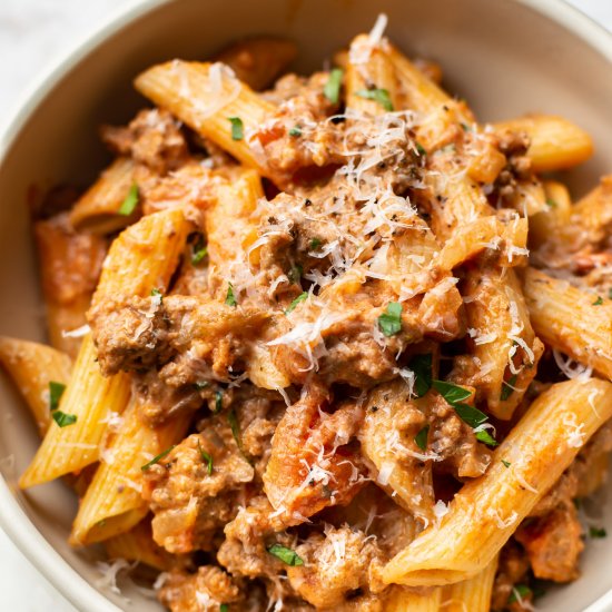 easy creamy ground beef pasta