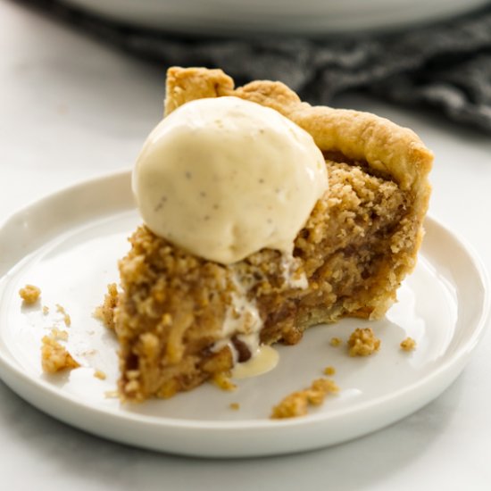 Apple Crumble Pie