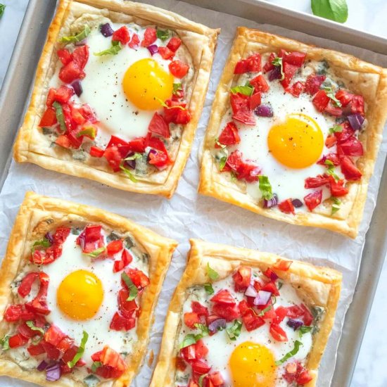 Tomato and Egg Breakfast Tarts