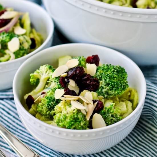 Broccoli salad with Cranberries