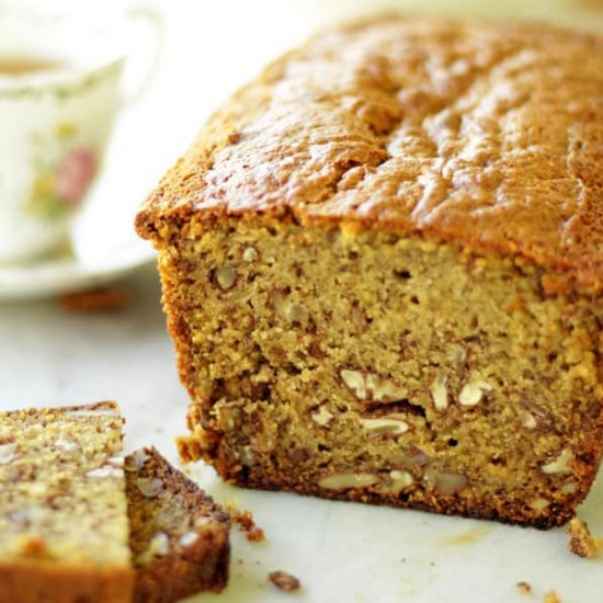 Banana bread easy to make and deli!