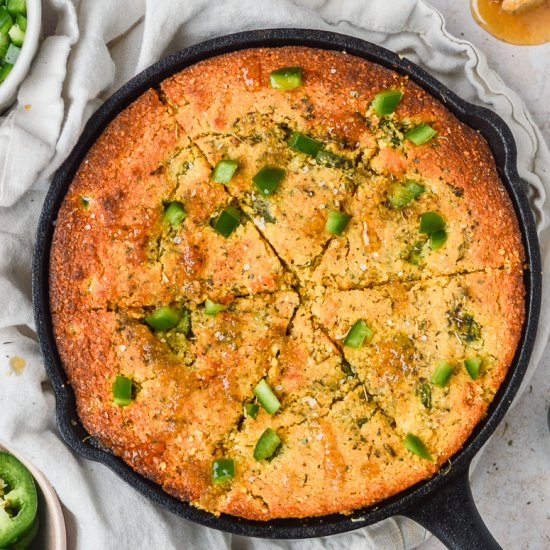 Honey Jalapeno Skillet Cornbread