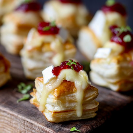 Cranberry Brie Bites