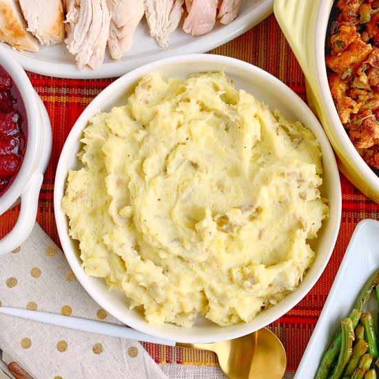 The BEST Mashed Potatoes