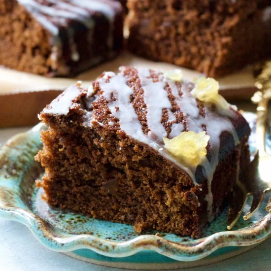 Gingerbread Cake (Traybake) – Vegan