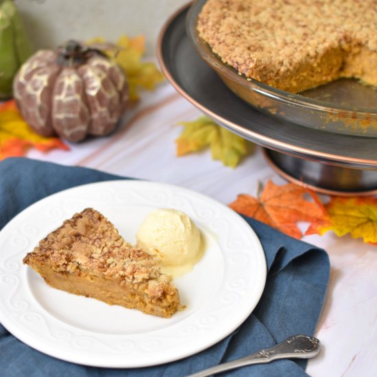 Crustless Pumpkin pie with Topping