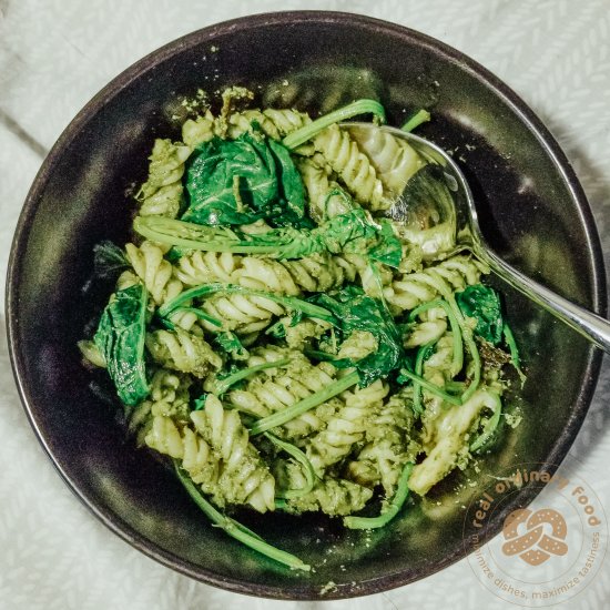 One Pot Vegan Pesto Pasta