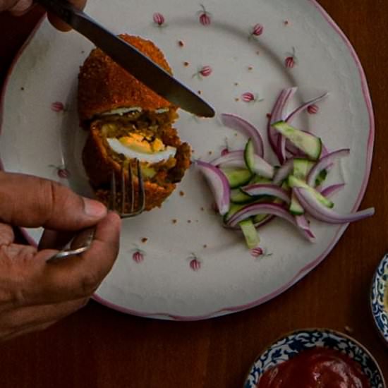 Bengali style Scotch eggs/Egg Devil