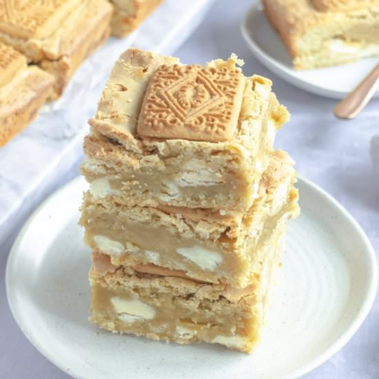 Custard Cream Blondies