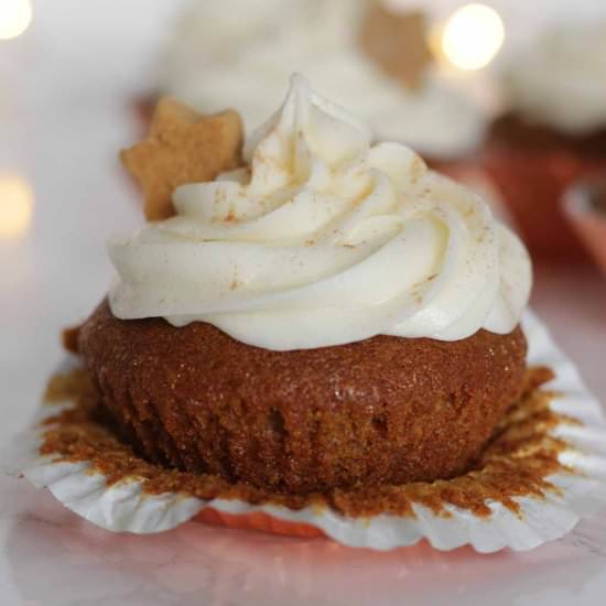 Vegan Gingerbread Cupcakes