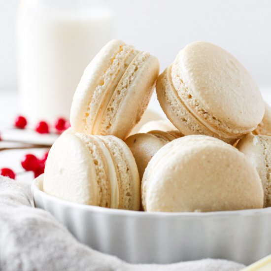 Cranberry White Chocolate Macarons