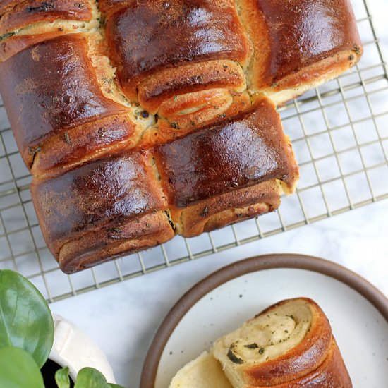 Pull-Apart Brioche Rolls with Sage