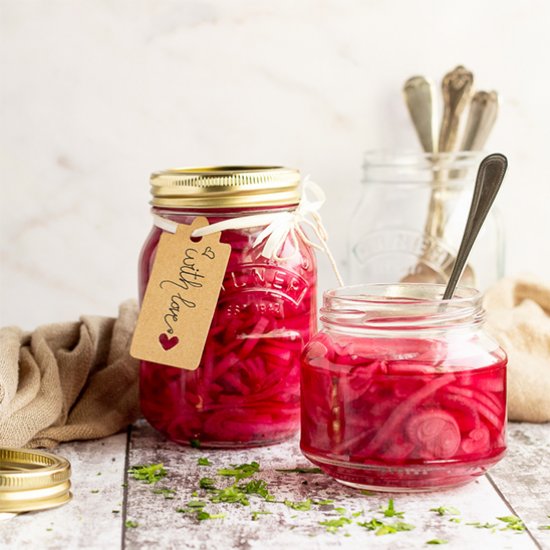 How to Pickle Red Onions