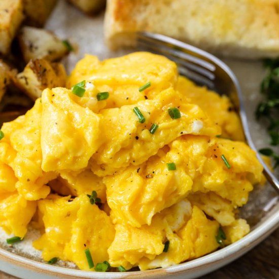 Fluffy Scrambled Eggs