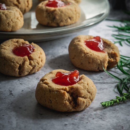 Almond Flour Peanut Butter Cookies