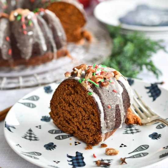 Easy Vegan Gingerbread Cake