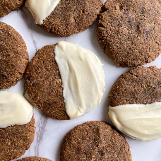 Healthy Soft Gingerbread Cookies