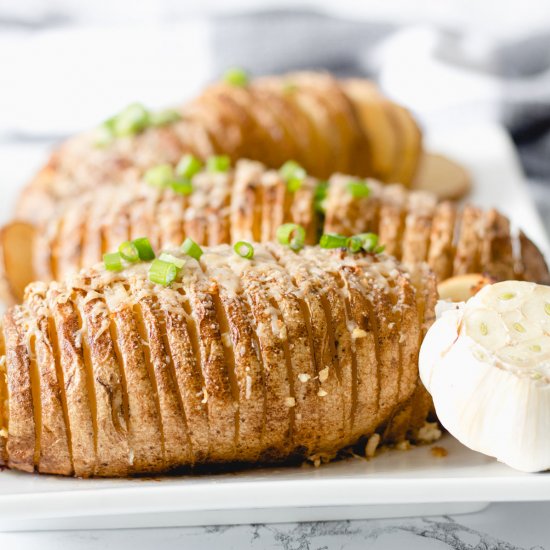 Garlic Parmesan Hasselback Potatoes