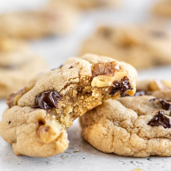 Maple Walnut Chocolate Chip Cookies