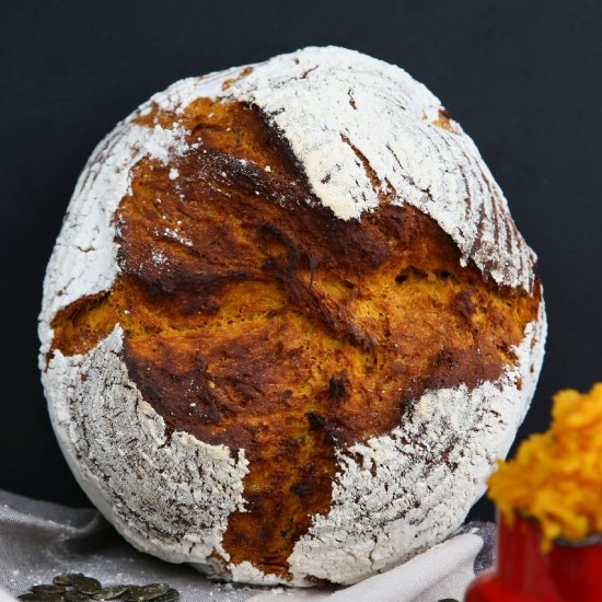 Crusty Emmer Hokkaido Pumpkin Bread