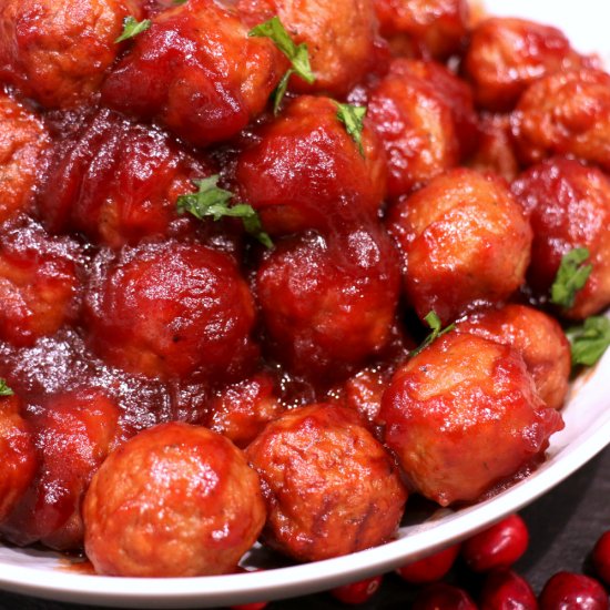 Easy Cranberry Glazed Meatballs