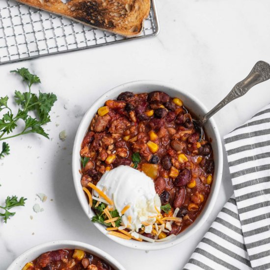 The BEST Turkey Chili (Crockpot!)