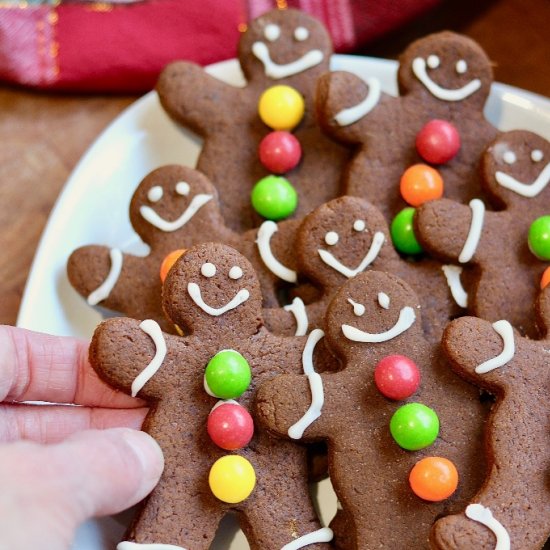 Classic Vegan Gingerbread Cookies