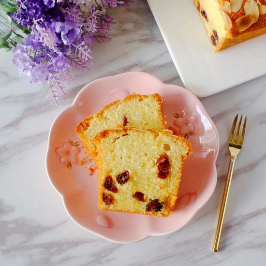 Almond Cranberry Loaf Cake