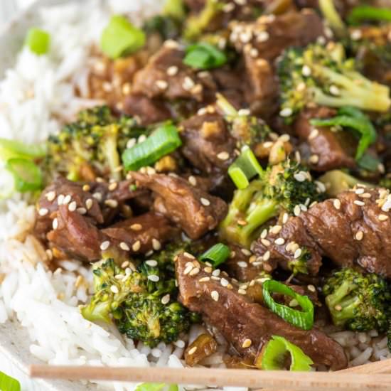 Slow Cooker Beef and Broccoli