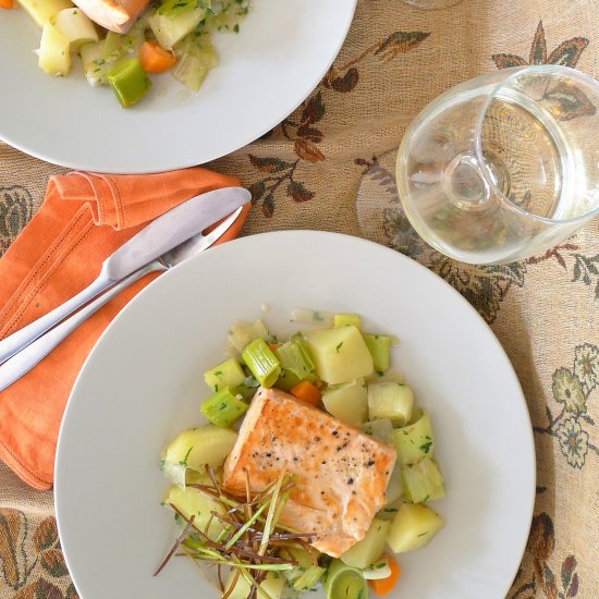 Salmon with Leeks and Potatoes