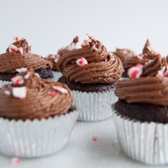 Easy Peppermint Mocha Brownie Bites