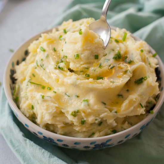 Sour cream mashed potatoes