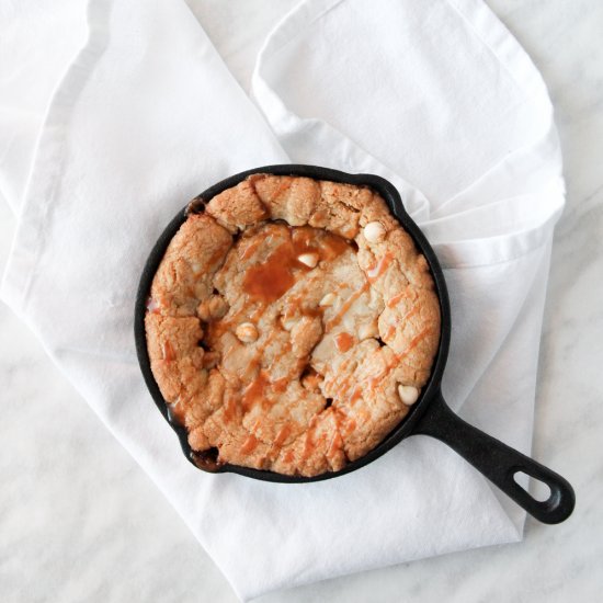 Caramel Chocolate Chip Cookie