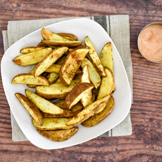 Oven-baked Crispy Potato Wedges