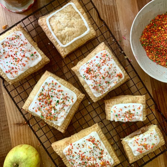 Apple Cinnamon Jam Pop-Tarts