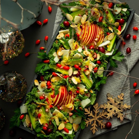 Festive Kale & Goji Salad with Lemo