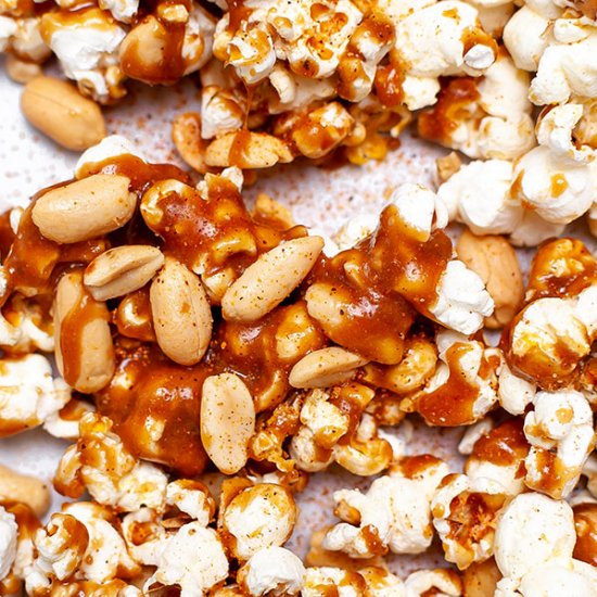 Spicy Caramel Popcorn